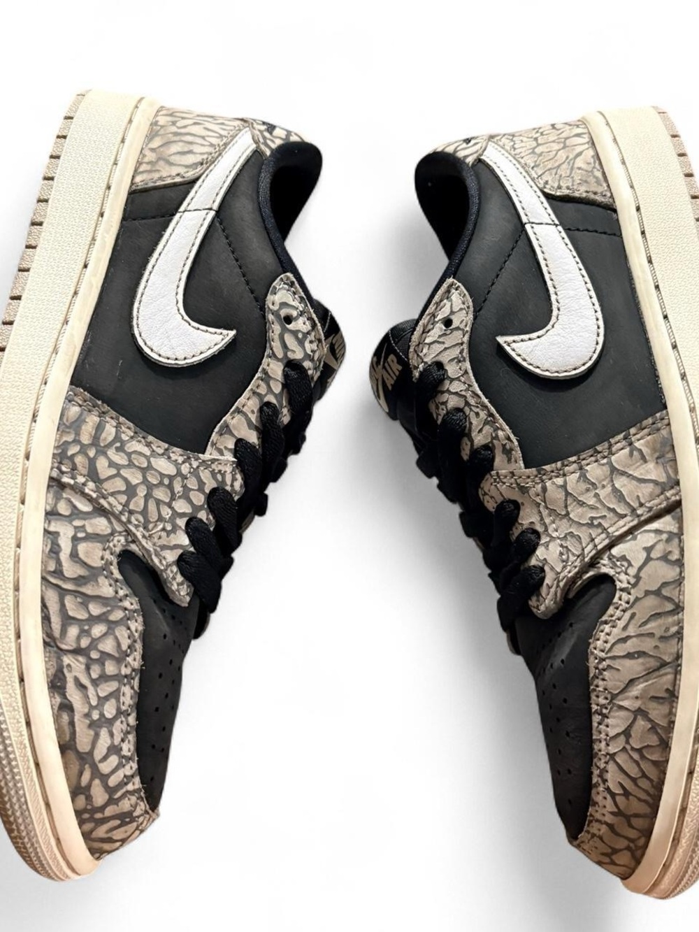 Nike Air Jordan 1 Low OG “Black Cement” Sneakers – Women’s Size 7.5 – OG Box - Picture 4 of 7